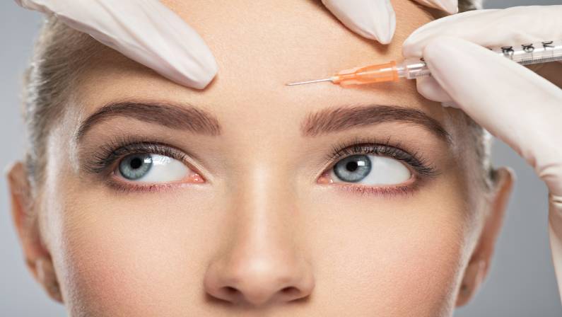 Botox Treatment: What to Expect Before and After the Procedure